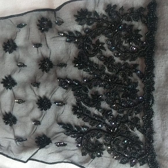 Black sheer scarf with beading - Picture 2 of 2